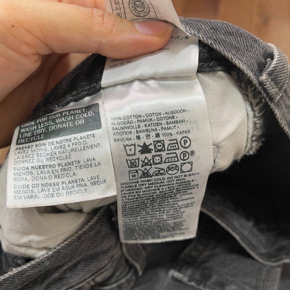 Levis 501 Skinny High Waisted Distressed Jeans sz 26 - Picture 12 of 16